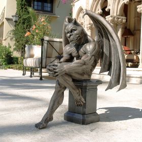 SOCRATES THE GARGOYLE THINKER STATUE            NR