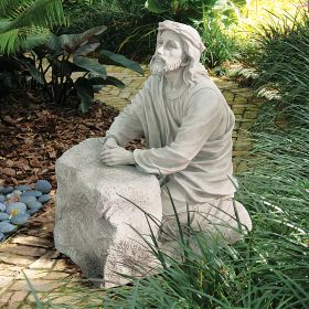 JESUS IN THE GARDEN OF GETHSEMANE STATUE        NR