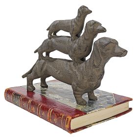 STACKED DACHSHUNDS STATUE